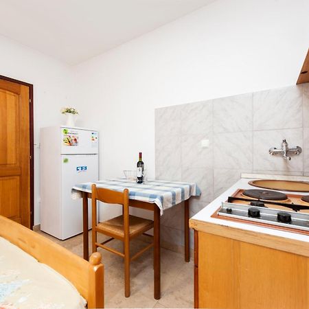 Luna Tsuki Two Aparthotel Rovinj Kültér fotó