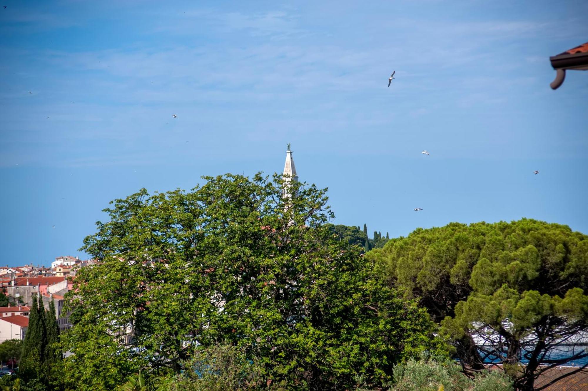 Luna Tsuki Two Aparthotel Rovinj Kültér fotó